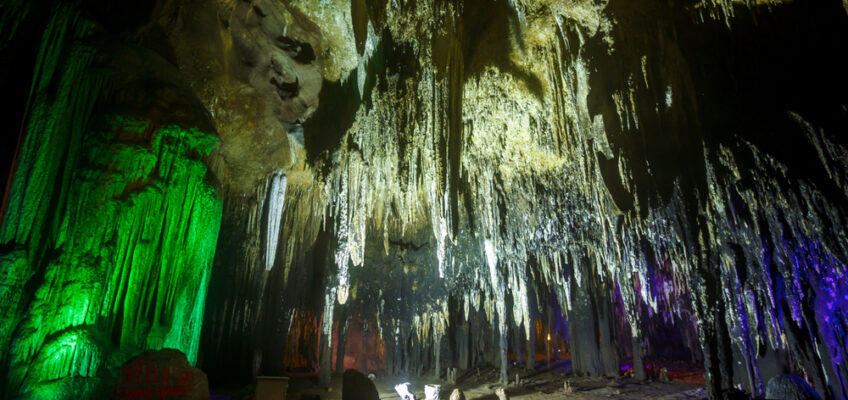 Khao Bin Cave (ถ้ำเขาบิน)